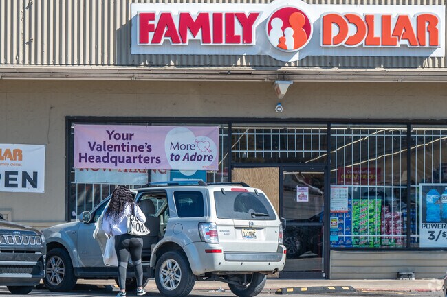 Roosevelt has a Family Dollar close by for you shopping needs.