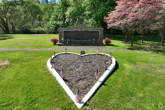 Brackenridge Memorial Park honoring those who have served.