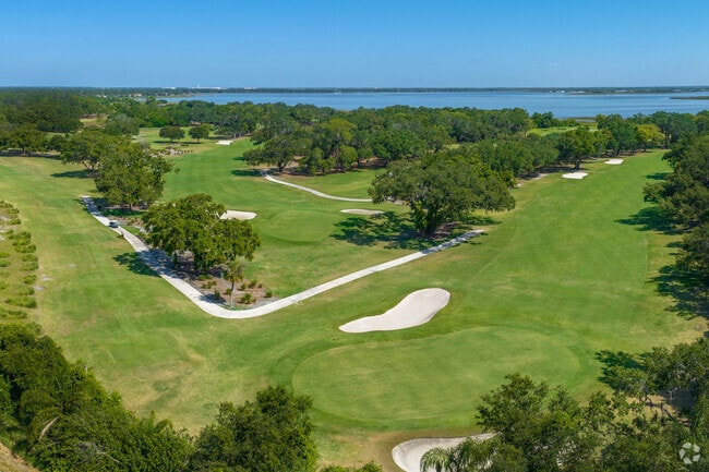 Formed over 100 years ago, the CCWH treats its members to great amenities and a great lifestyle.