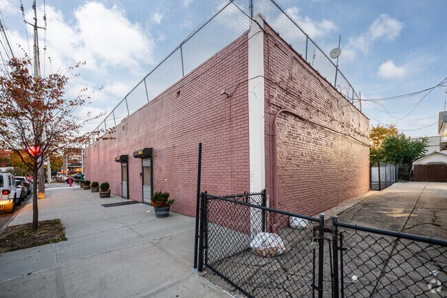 Christian Heritage Academy in Brooklyn, New York serves 272 students in grades PreK-12