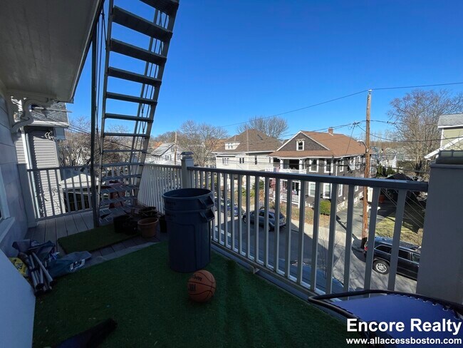 56 Hobson St unit 8, Boston, MA 02135 - photo 7