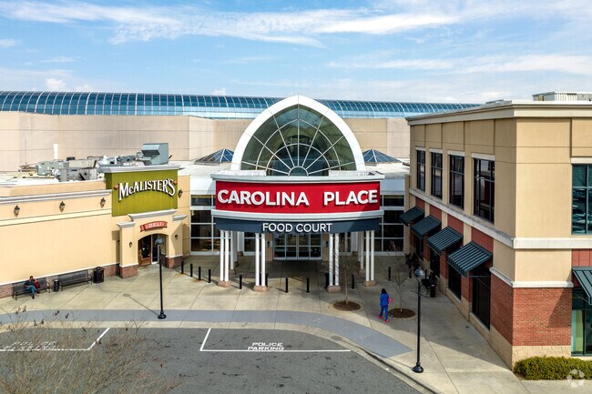 McAlpine residents head to Carolina Place for leisurely weekend shopping.