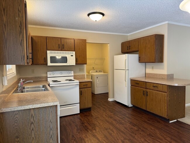 15543 144th Ave unit 15543 144th Avenue, Spring Lake, MI 49456 - photo 6