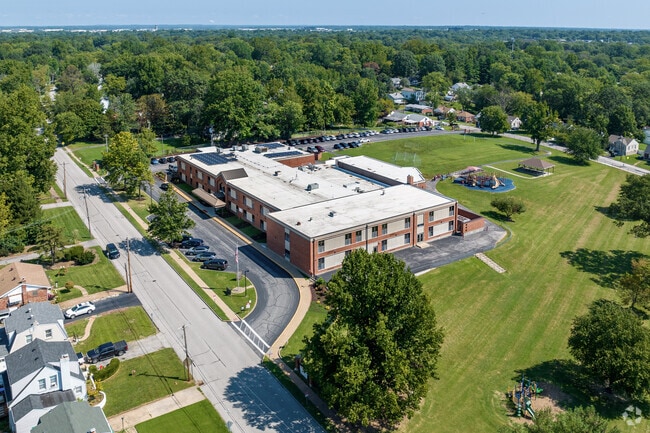 Marion Elementary School is a public school located in St. Louis.