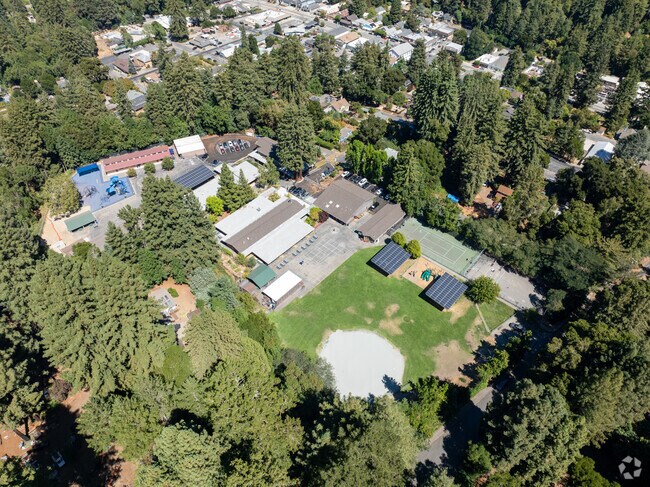 Boulder Creek Elementary School nurtures creativity and academic growth in Boulder Creek.