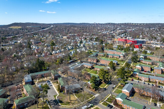 An aerial view of the neighborhood of Millburn, located in Northern New Jersey.