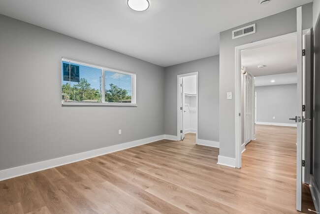 The Seminole, Tallahassee, FL 32304 - photo 2