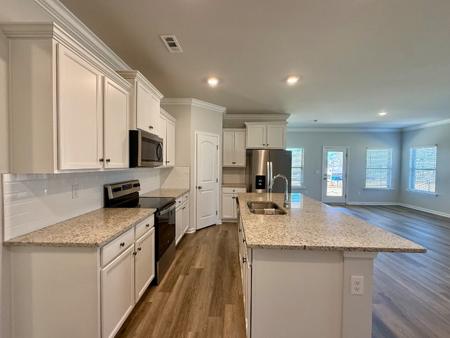 160 High Leaf Dr, Harvest, AL 35749 - photo 3