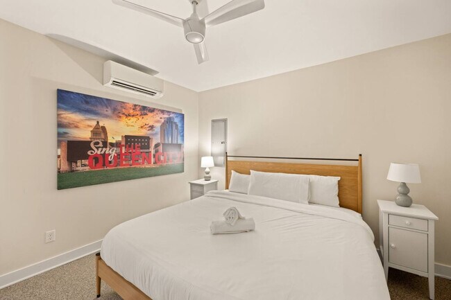 1918 Vine St unit ID1315618P, Cincinnati, OH 45202 - photo 5