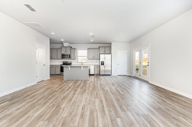 1425 Rhodes Pond St, Eagle Rock, NC 27591 - photo 6