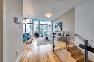 237 Devoe St Unit 2, Brooklyn, NY 11211