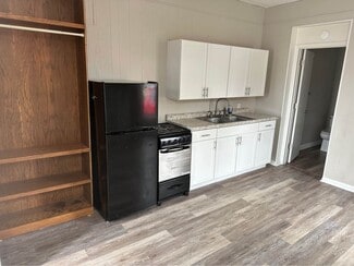 228 E Center St, Marion, OH 43302