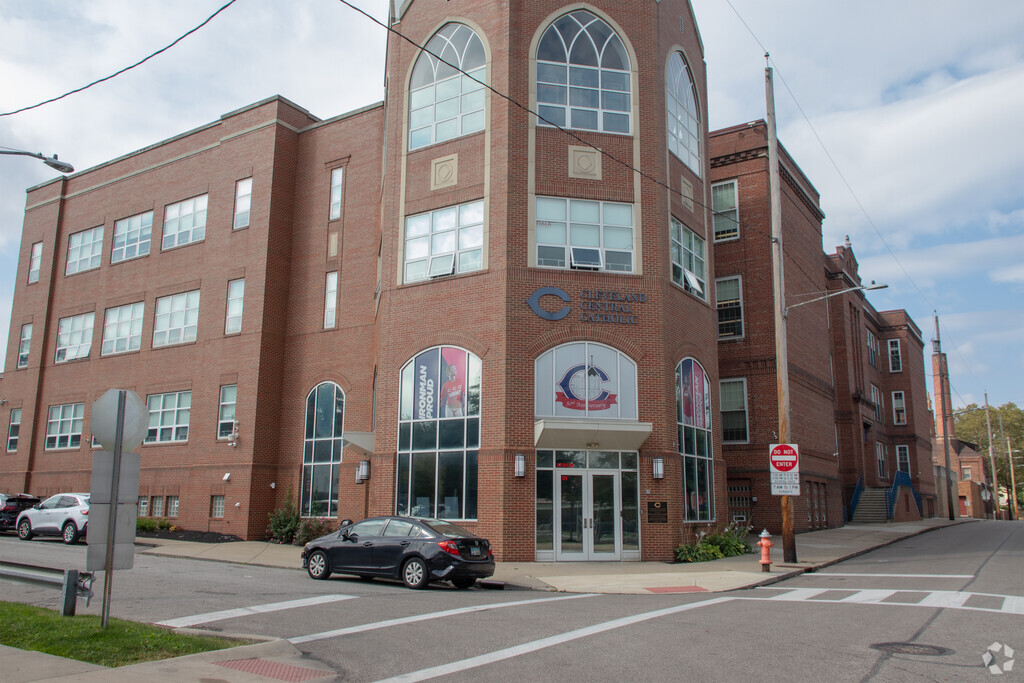 Cleveland Central Catholic High School provides private education in South Broadway