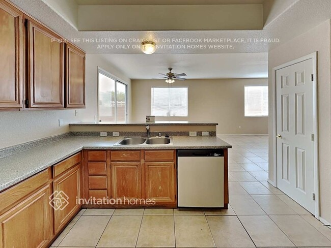 1235 La Ballena Trail, Henderson, NV 89074 - photo 7