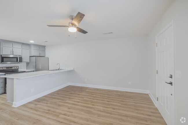 Faris Residences Strawberry Station, Moncks Corner, SC 29461 - photo 4