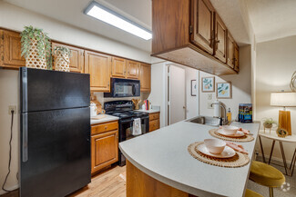 9233 E 65th St, Tulsa, OK 74133