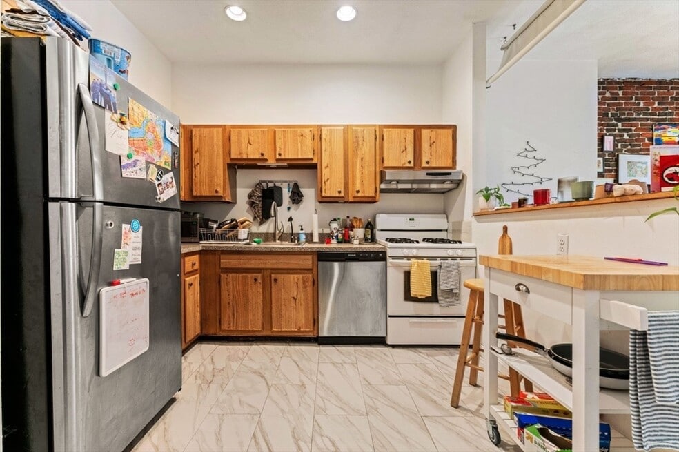 4 Union Park unit 3, Boston, MA 02118 - photo 1