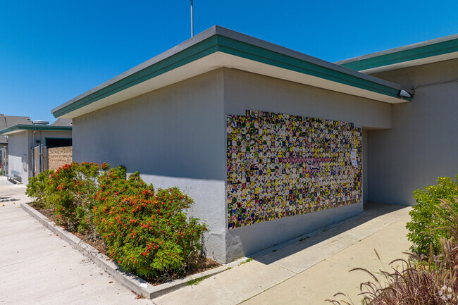Central Elementary School features a mosaic near the main entrance.