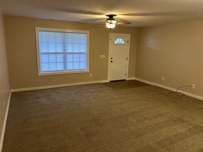 1196 Walt Lake Trail unit Lake Point 3 Condos, Sandusky, OH 44870 - photo 4