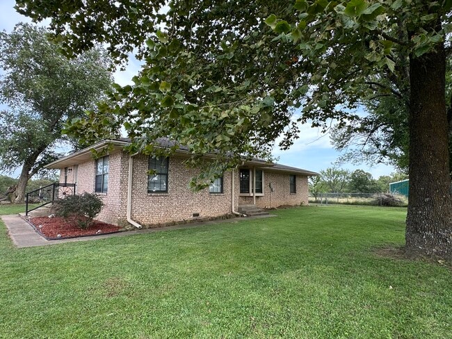 27160 N 3990 Rd, Ramona, OK 74061 - photo 2