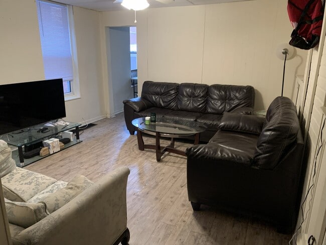 3218 Joe Hammer Square, Pittsburgh, PA 15213 - photo 4