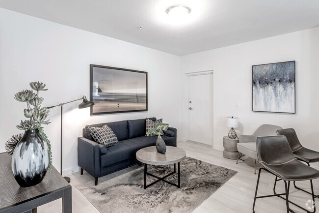 Parc Vista, Hialeah, FL 33014 - photo 6