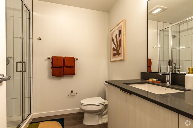 Amara, Portland, OR 97209 - photo 7