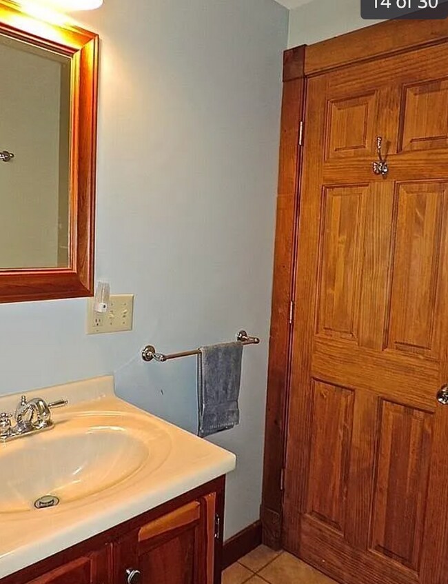 98 River St unit Floor 2, Greenfield, MA 01301 - photo 3