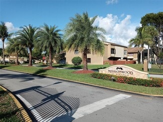 2944 W Missionwood Ln, Miramar, FL 33025