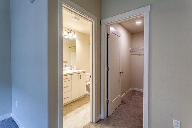 16323 NW Chadwick Way unit 203, North Bethany, OR 97229 - photo 6