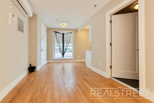 312 Park Ave unit 1, Brooklyn, NY 11205 - photo 3