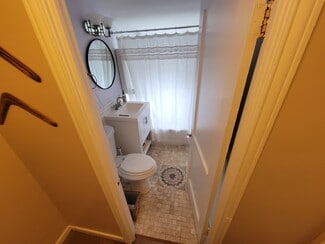 450 Linden Ave Unit Right or West, Buffalo, NY 14216