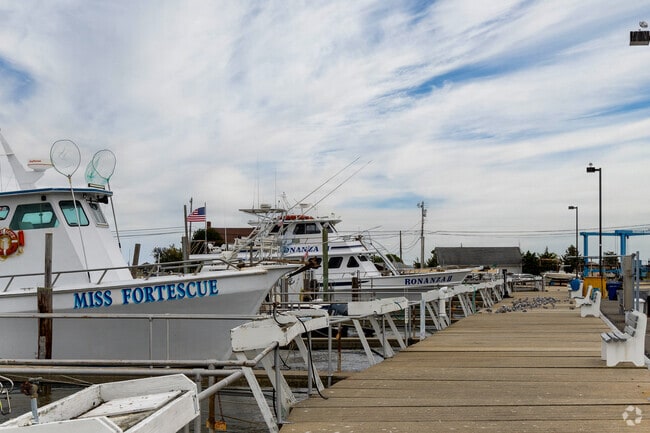 Fortescue Marina offers seasonal boat slips for Downe Township’s coastal residents.