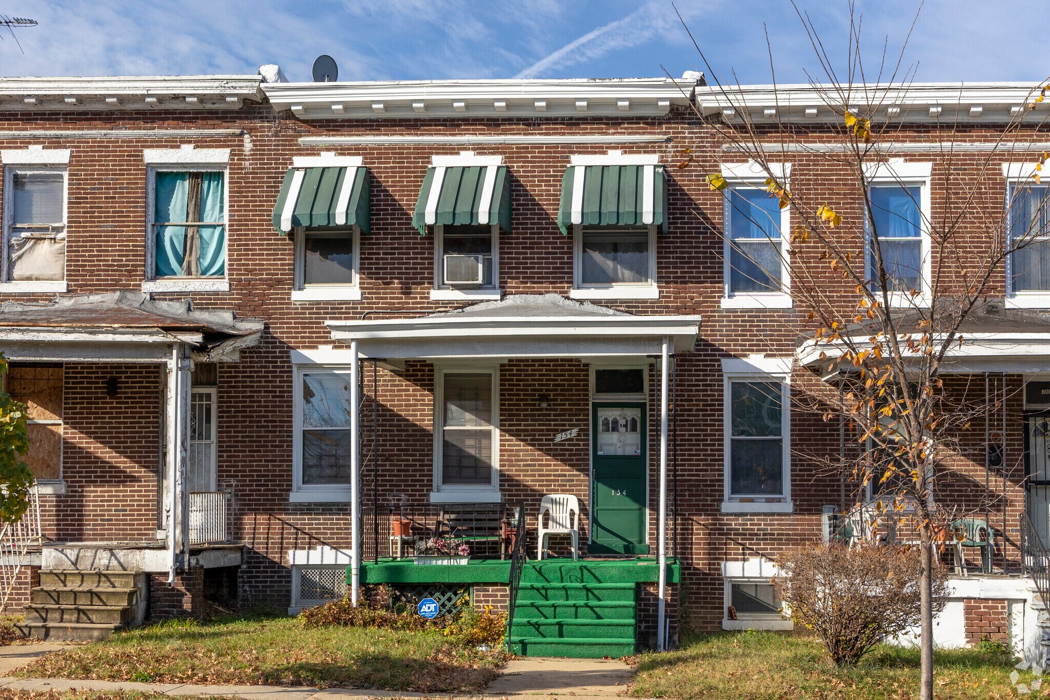 Some Carroll-South Hilton homes. small front porches.