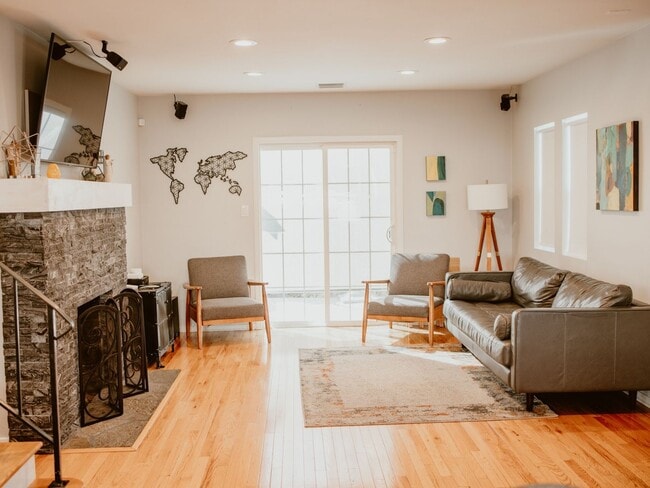 1730 Asbury Dr, Pasadena, CA 91104 - photo 5