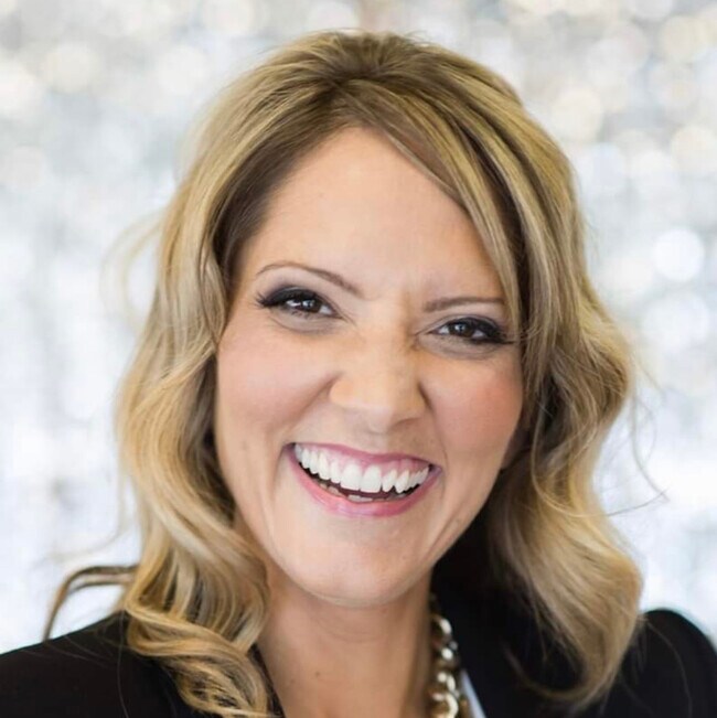 Karen Baumgartner