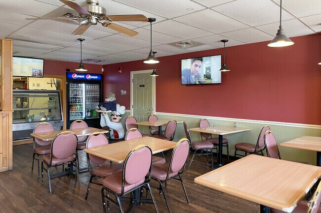 Dough Licious Pizza in Berkley has indoor and outdoor seating.