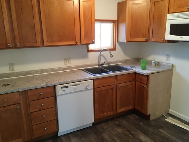 2337 N 67th St, Lincoln, NE 68507 - photo 4