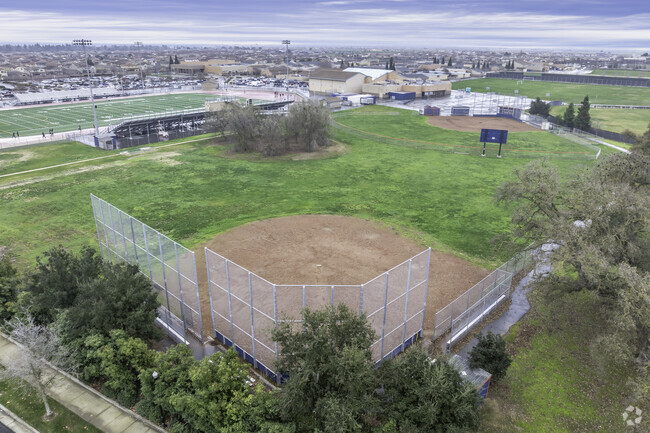 Cosumnes Oaks High School has great academic and athletic opportunities for students.