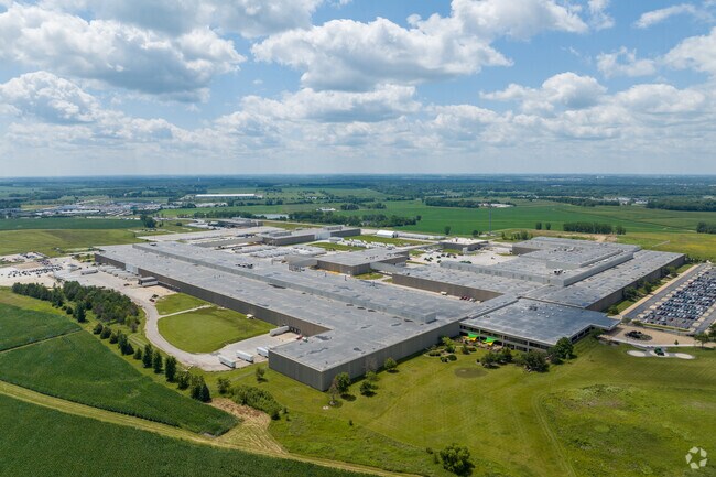 Many Common Grounds residents commute to work at manufacturers like John Deere.