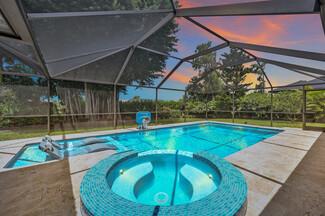 2305 Kings Lake Blvd, Naples, FL 34112