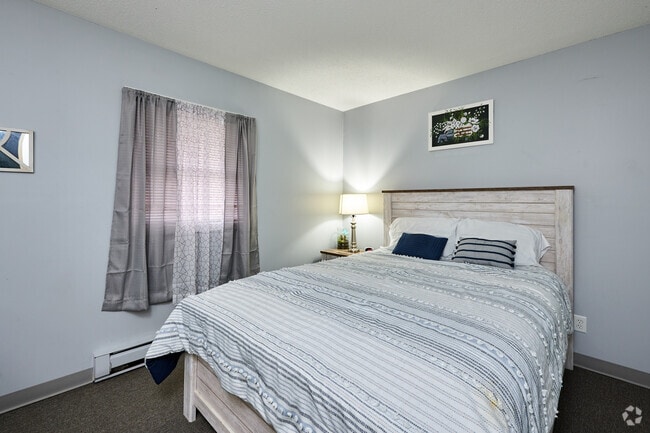 Ontario Village Apartments - Deluxe  2 Bedroom, 1 & 2 bath , Furnished  Apartment Options, Watertown, NY 13601 - photo 3