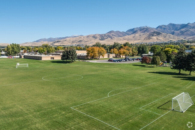Parents value the welcoming and safe environment that makes Cedar Ridge Elementary School a trusted choice for young learners.
