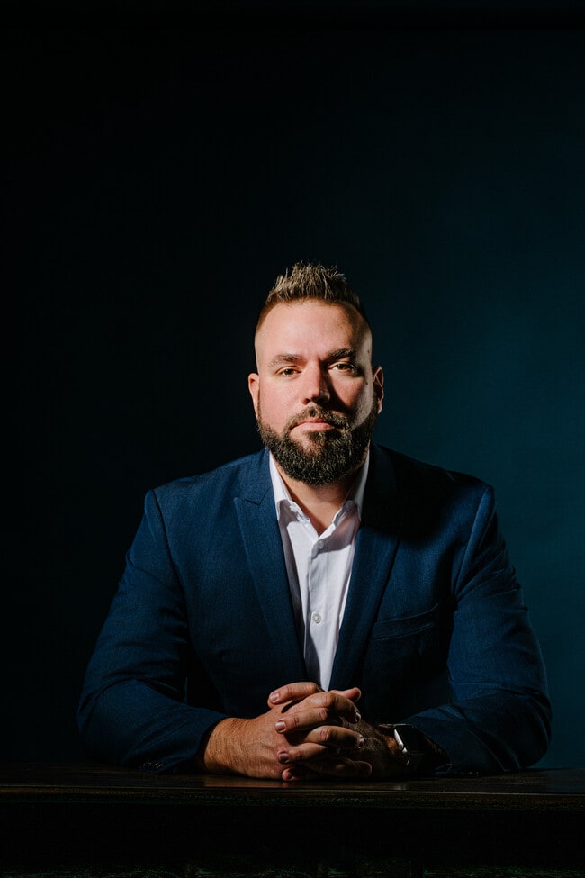 Agent Photo