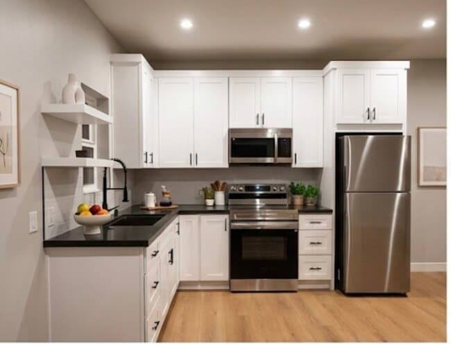 2269 Euclid Ave unit 2269 Euclid Ave Unit, Long Beach, CA 90815 - photo 4