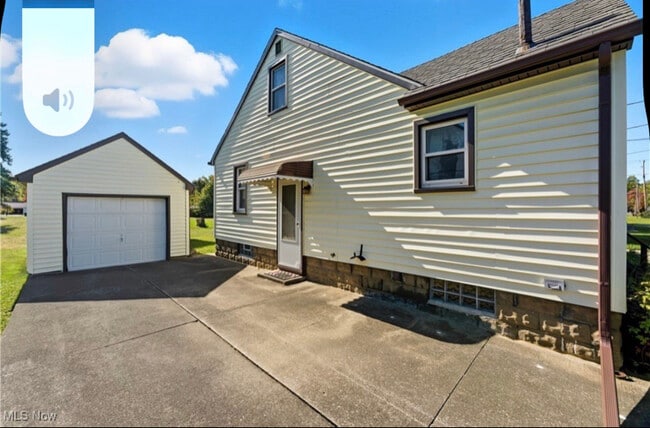 132 33rd St SE, Canton, OH 44707 - photo 2