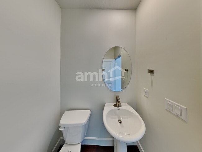 6082 S Jordan Pkwy W, South Jordan, UT 84009 - photo 7