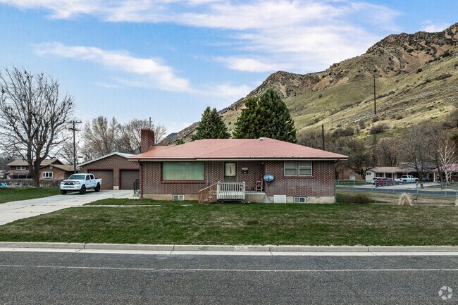 Brick ramblers are a popular home style in Brigham City.