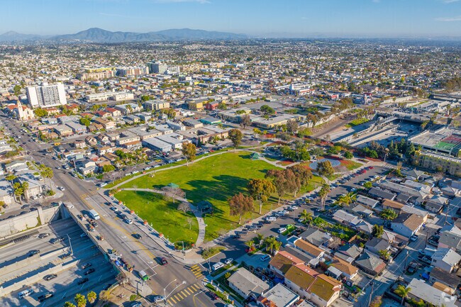 Teralta Park is the dominating feature in Corridor.