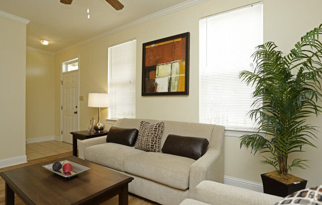 Orleans - Living Room